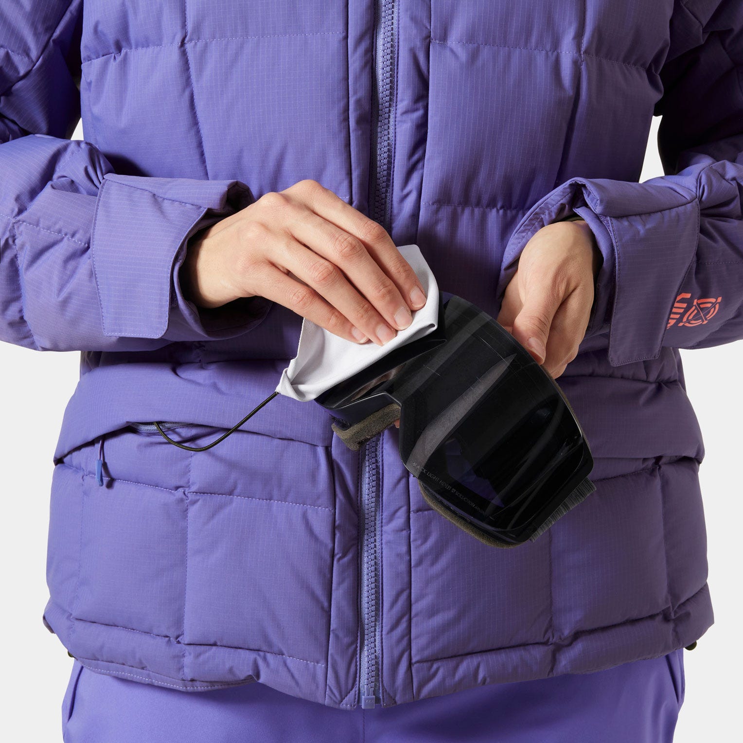 6 image of Women's Emiko Ridable Puffy Jacket
